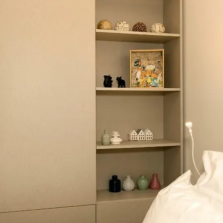 Apartment Pretty 163
